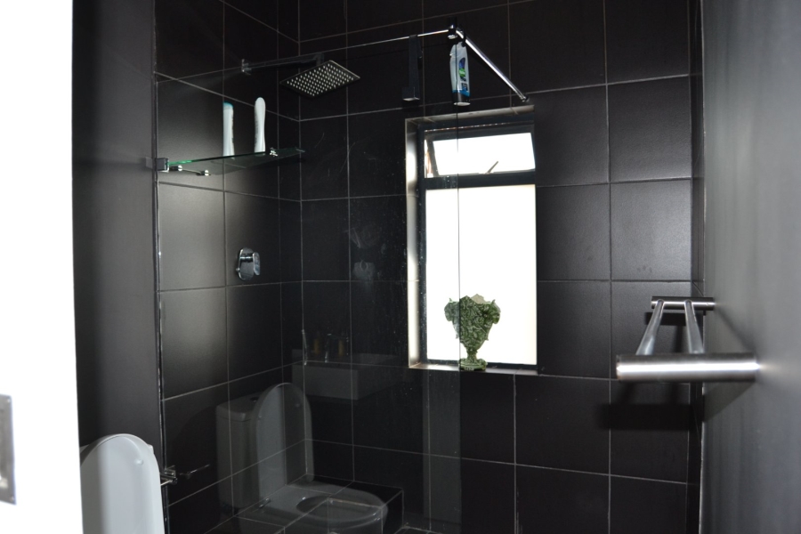 To Let 2 Bedroom Property for Rent in Simons Town Western Cape